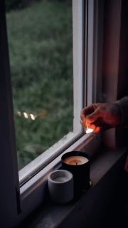 May you be the parent your younger self needs.

🕯️ Inner child practice:
Place your hands on your heart. Take a deep breath. Ask yourself what you needed from your parents that you didn’t get. Offer those positive words to your inner child now.

❤️ Some affirmations to try:
“I can nurture myself now.”
“I am my own support.”
“I can meet my own needs.”
“I love and accept myself.”
“Here I am. I show up for myself.”

Follow @drcamden for more on reparenting yourself while parenting your kids.

#innerchild #ifs #partswork #reparenting #reparentingyourself